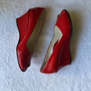 Taryn Rose Red Wedges